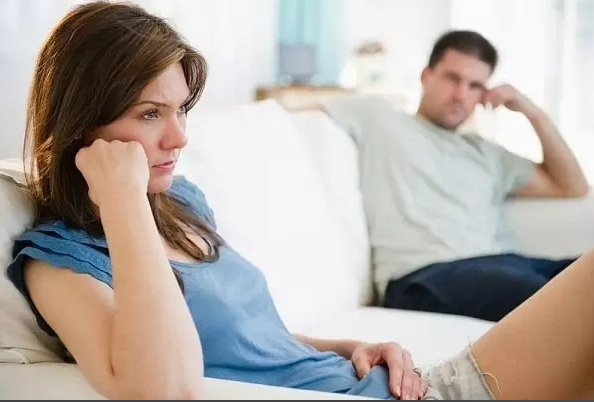 武汉市私人调查：夫妻不离婚分居居住如何处理